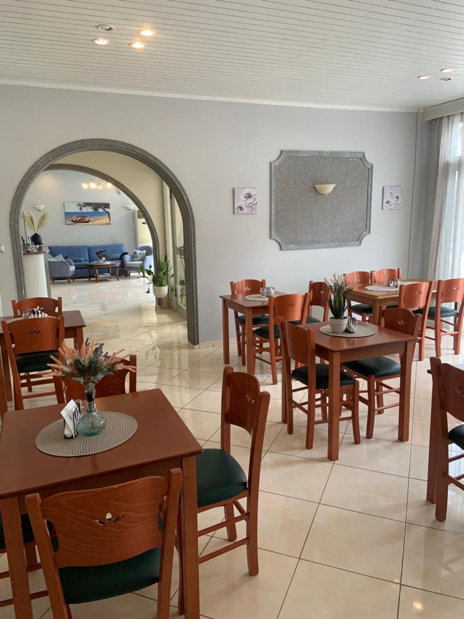 Isidora Hotel Agia Marina  Extérieur photo