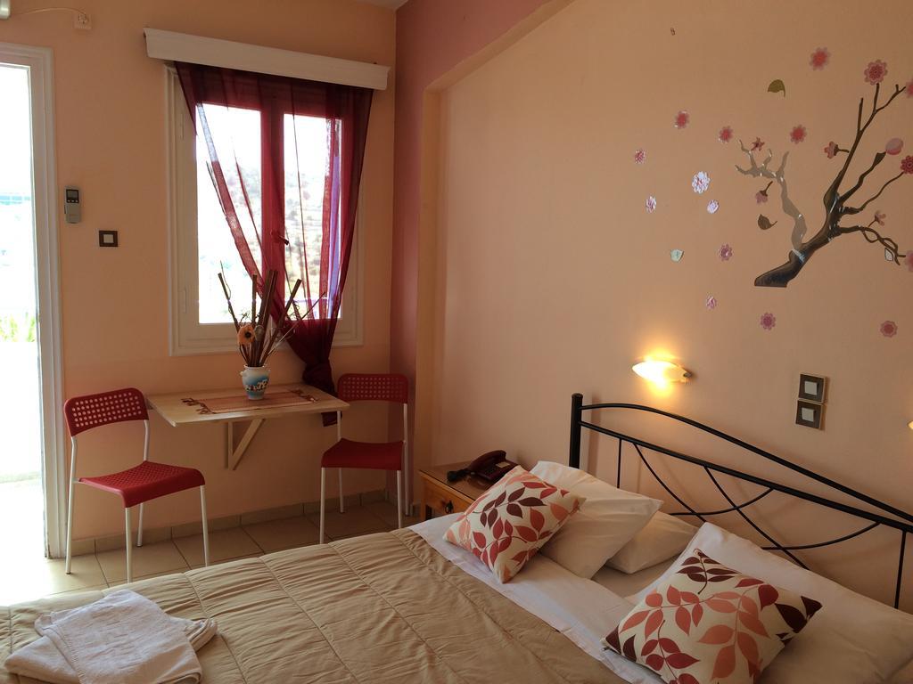Isidora Hotel Agia Marina  Extérieur photo