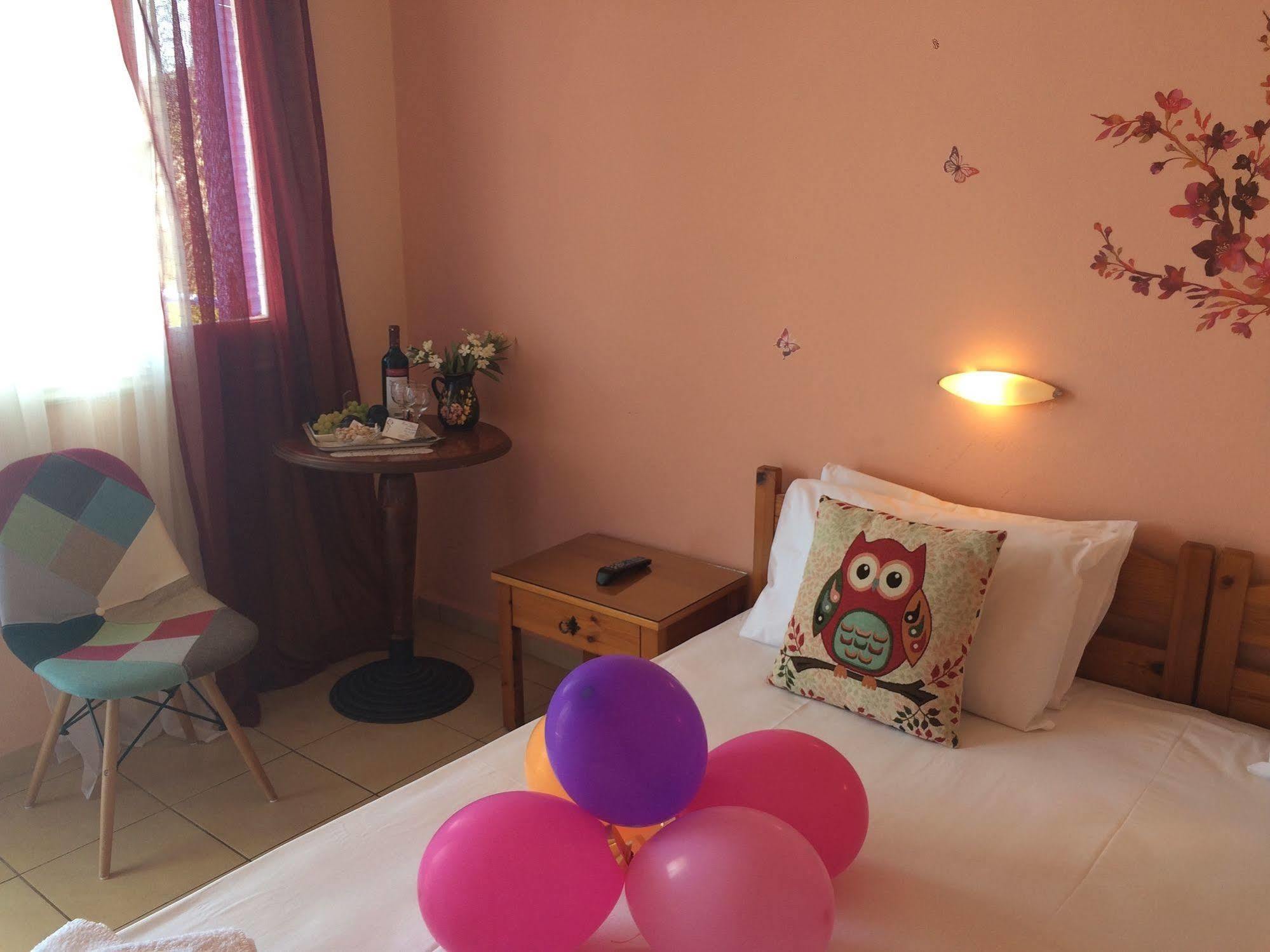 Isidora Hotel Agia Marina  Extérieur photo