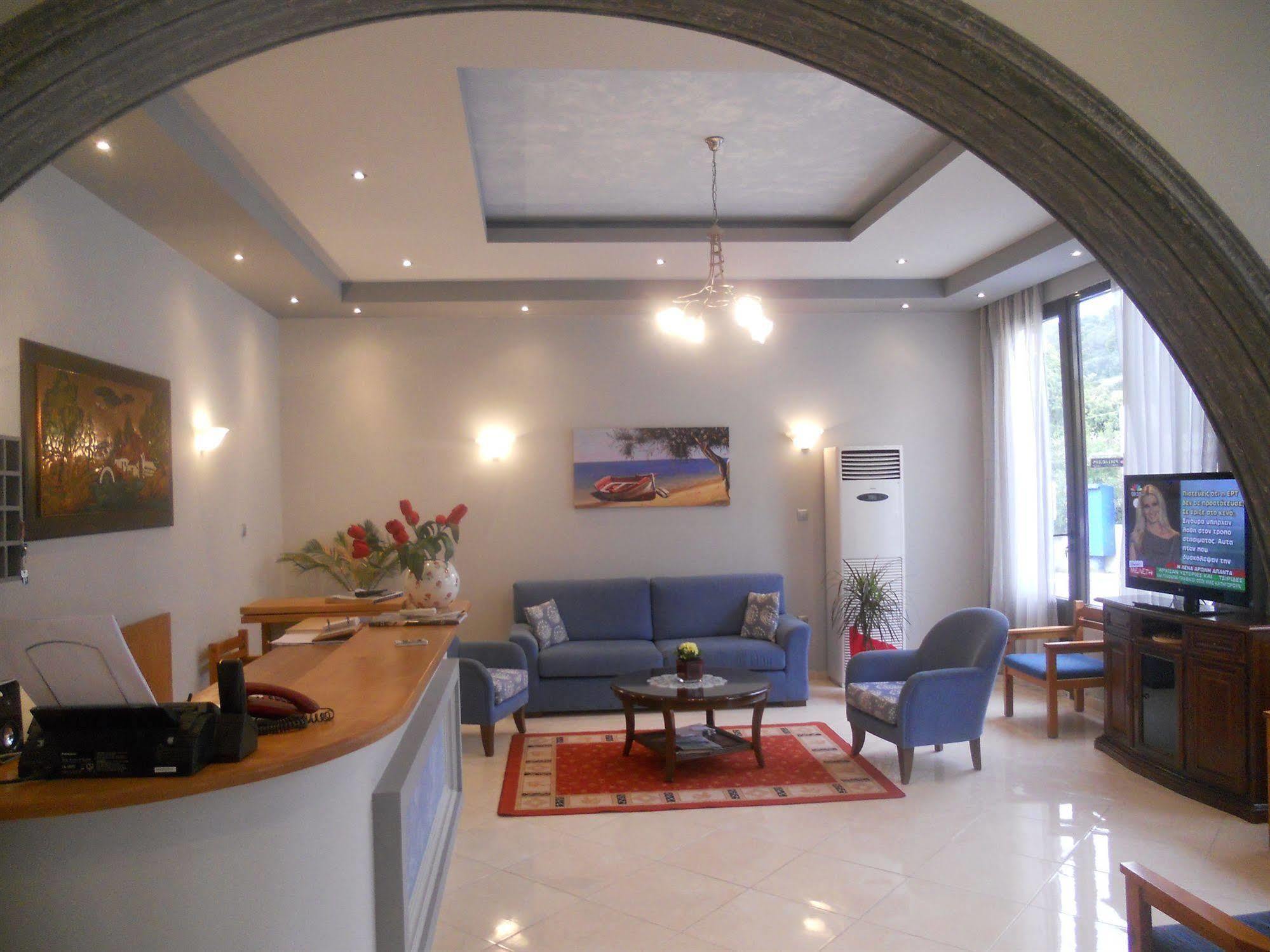 Isidora Hotel Agia Marina  Extérieur photo