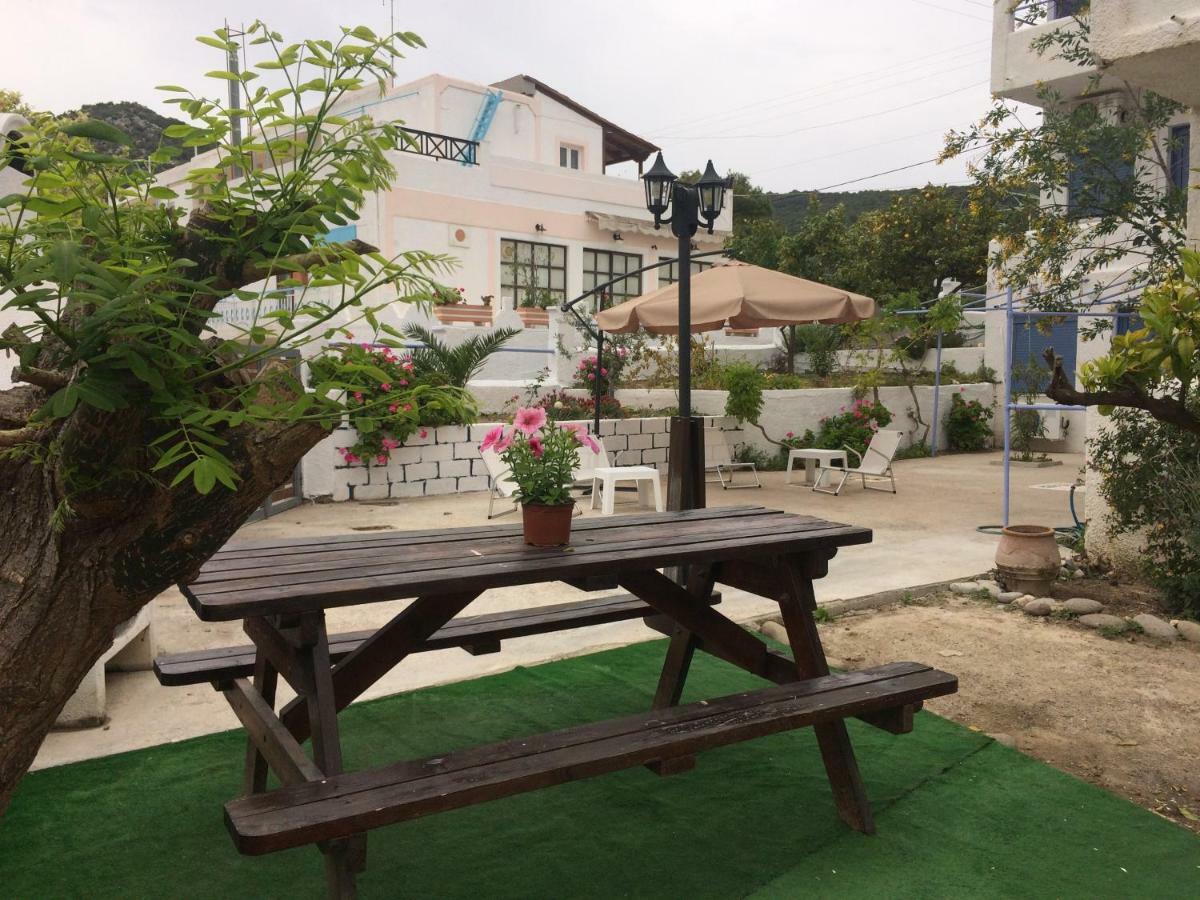 Isidora Hotel Agia Marina  Extérieur photo